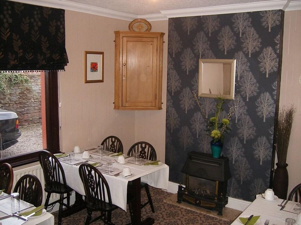 Tynedale Guest House Penrith Exterior photo